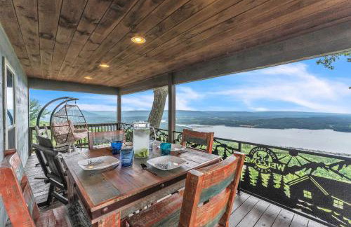 Pop & Granny's cabin with a fire pit hot tub & indoor pool - Foto 2