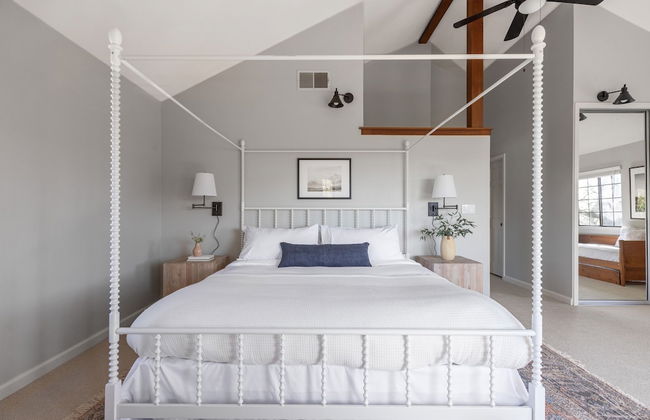 Jasmine by Avantstay Entertainers Paradise w Hot Tub Pool Table Large Patio - Foto 16