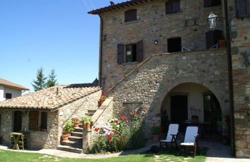 Holiday Home in Montone with Pool & Terrace - Foto 8