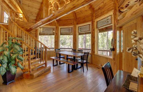 Fire Pit and Hot Tub Lakeside Cabin on 2 Acres! - Foto 8