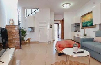 House with a tropical garden - Foto 6