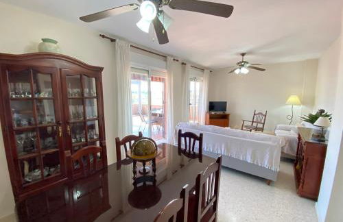 ÁTICO TERRAZA 65m. Playa, piscina, A/C, Wifi - Foto 6