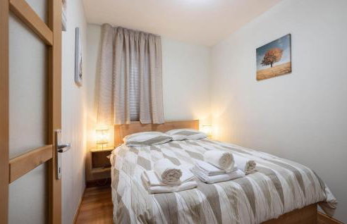 Lovely Apartment In Sinj With Wifi - Foto 7