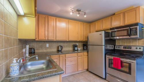 the Romeo, Best Area, 2 Bedrooms, WD, Jacuzzi Bath, No Stairs, New Carpet, 825sf - Foto 5