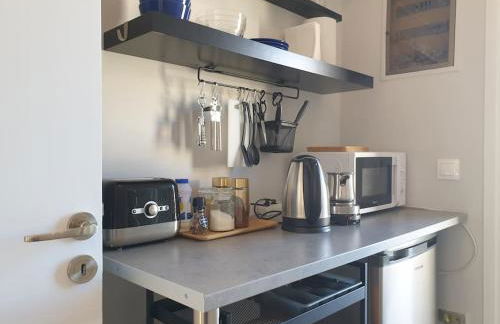 Rooftop Studio Apt - 5 Min Walk to Holargos Metro - Foto 20