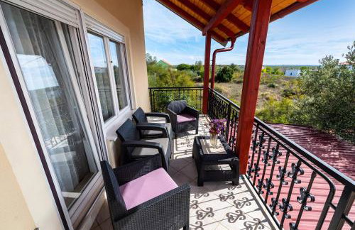 Spacious Holiday Home Joy with pool and playground, Suhovare - Foto 87