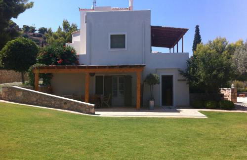 Xenon Estate - Photo 2