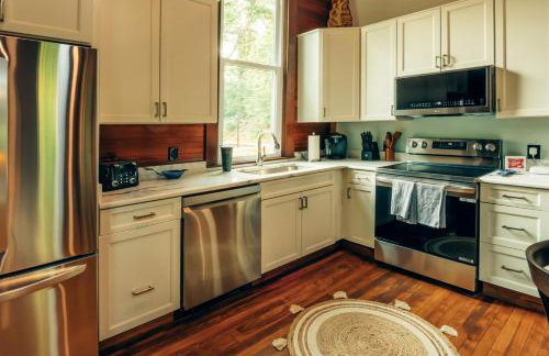 Riverview Suite Private Riverfront Stay Near Charleston WV - Foto 15