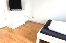 Großzügige Altbauwohnung mitten in der City - Foto 5