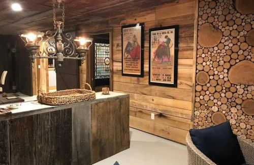 Fairytale: Hot Tub & Trout Stream & Petting Zoo? - Foto 24