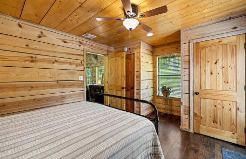 Impressive Cabin Surrounded by Trees in Nashoba, Oklahoma - Foto 44