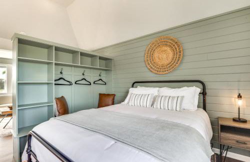 Idyllic Enumclaw Studio with Mount Rainier Views - Foto 16