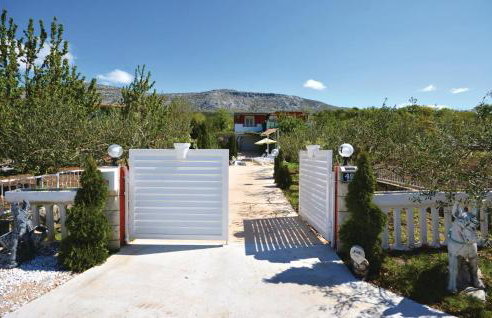 Beautiful Home In Srinjine With Sauna - Photo 9