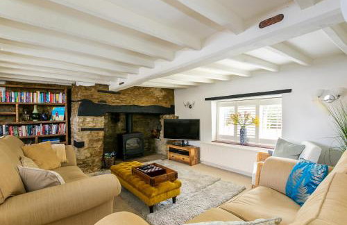 Beautiful 5-Bedroom Home with Cinema & Games Room - Foto 1