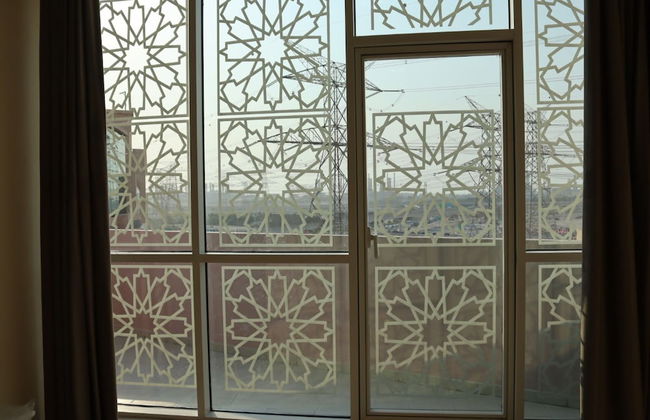 Stunning Studio - With Balcony - Foto 14