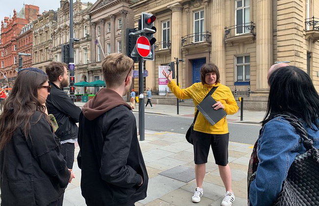 Reel Tours: Liverpool Film Location Walking Tour - Foto 2