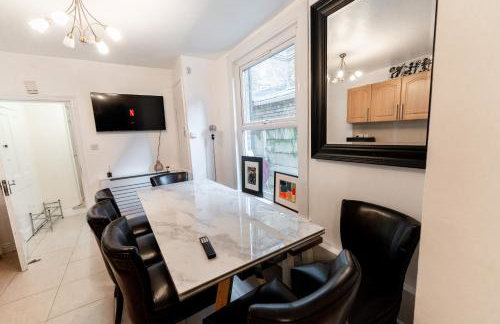 HARU RESIDENCE, Close to Tower Bridge, 6 bed House can sleep up to 16 peo - Foto 20
