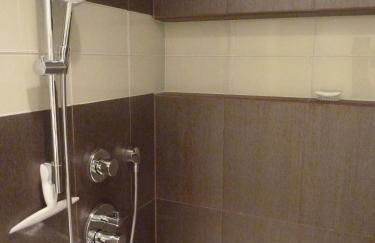 Stunning SanFran Casa close to Center and steps from Ocean - Foto 16