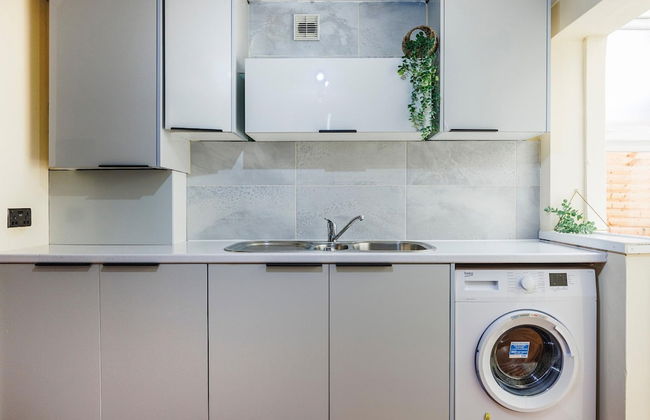 East Croydon Home - Contractors - Foto 7