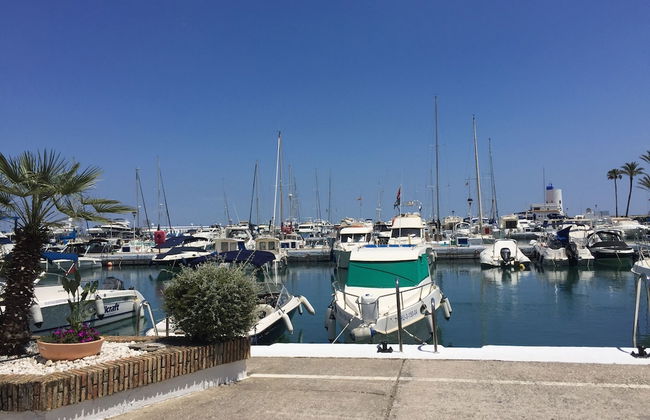 Casares Beach Golf Apartment With Private Garden and Pool Access - Foto 51