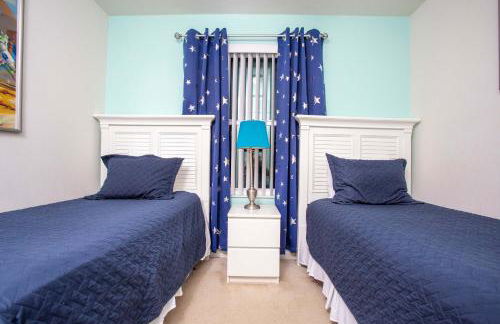 Family Friendly 4 Bedrooms with GameRoom close to Disney in Compass Bay 5103 - Foto 54