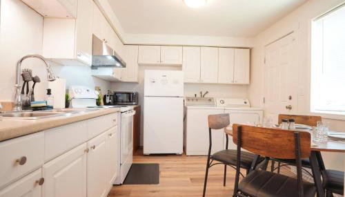 1King1Queen w/SmartTV, Wifi & FullyStocked Kitchen - Foto 3, Other