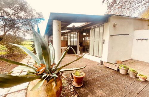 CHEZ BABOU studio d'artistes avec piscine, parking - Photo 12