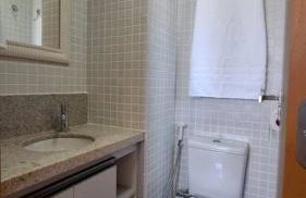 Apartamento com 2 suítes, varanda, vista mar, infraestrutura - Foto 17