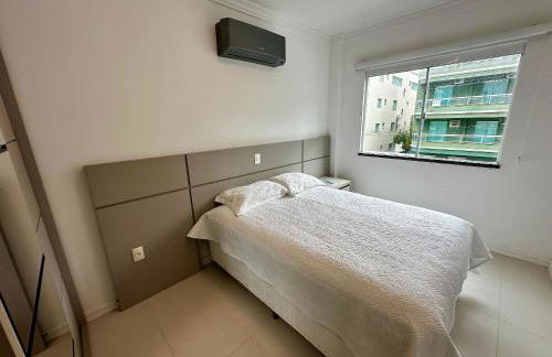 Residencial Ilha do Arvoredo - Praia de 4 Ilhas, próximo ao mar. - Photo 19