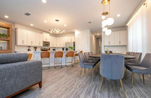 Luxury Oasis near Disney Pool Spa Game Rooms - Foto 32