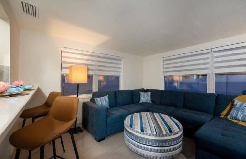 Home With Heated Pool Near Beaches - Foto 20