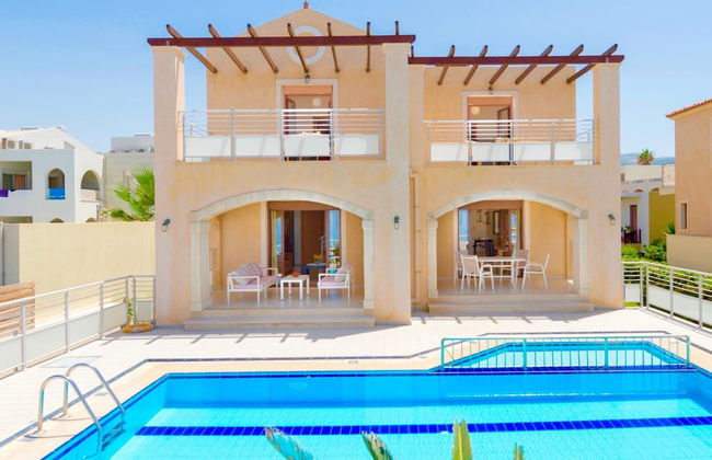 Beachfront Villa Avra With Private Swimming Pool - Foto 2