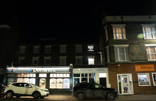 Spacious, Well-Equipped Apartment With Parking - Foto 31