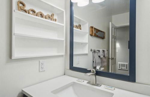 Beach Condo with Private Ocean View Balcony #237 - Foto 9