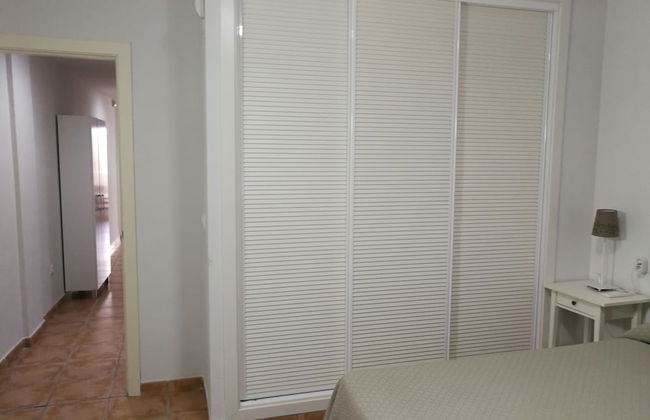 Velez Nazari - Photo 20