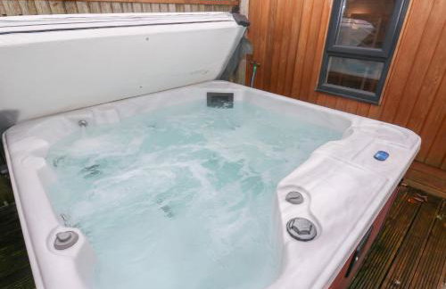 Dovestone Secluded Luxury Lodges sleeps 6 - pets welcome - Foto 17