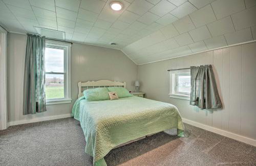 Rise and Shine Farm in Goshen with BBQ and Fire Pit! - Foto 13