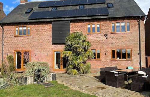 Spacious Home, 6 large bedrooms, full sky package, sleeps 14 - Foto 19