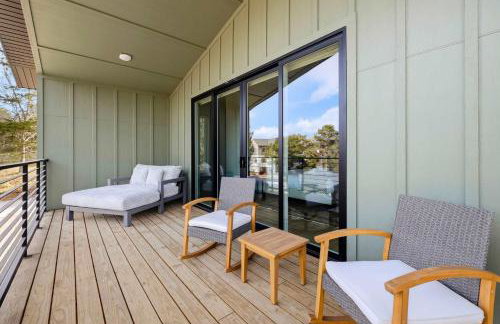 Lakeside Luxe-Lake Access-Hot Tub-Amazing Patio - Foto 20