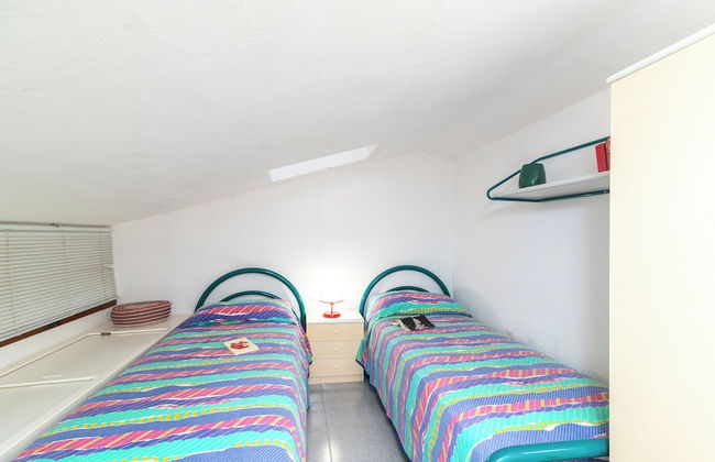 I Fari 124 600m From The Beach - Photo 3