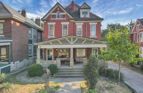 4 Bed Townhome near Goodale Park - Foto 50