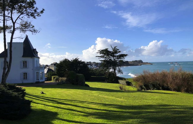 Villa With Direct Access to the Beach - Foto 14