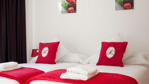 Charmsuites Nou Rambla - Photo 5