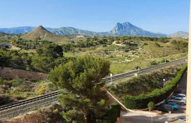 Sunny, spacious 3 bedroom apartment with seaview - L1 Red line stop PARADIS 2 min walk from rental - Photo 18