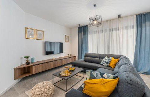 Villa Isabel with Heated Pool near Poreč - Foto 11