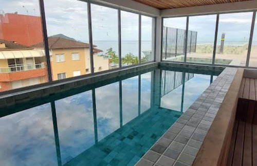 Apartamento com Piscina na Cobertura e Vista Panoramica do Mar da PRAIA GRANDE - Foto 14