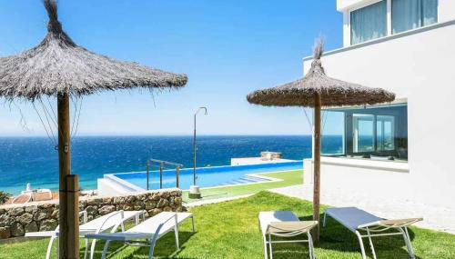 LUJOSA VILLA PISCINA 25 METROS SUIT 60m2 SPA SAUNA - Foto 4, Garden, sunbed