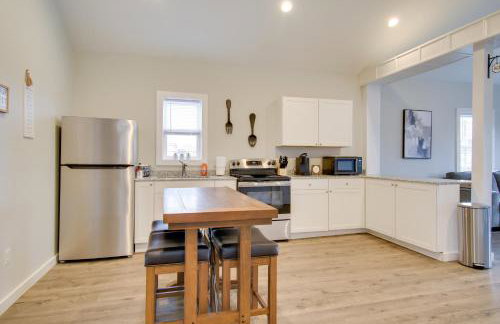 Less Than 1 Mi to Lake Ontario Oswego Group Retreat - Foto 2