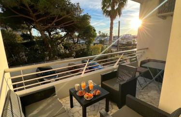 Seafront - beautiful flat with aircon and comfortable loggia - Foto 6