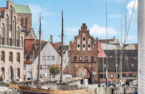 Amazing Apartment In Hohen Wieschendorf - Foto 8